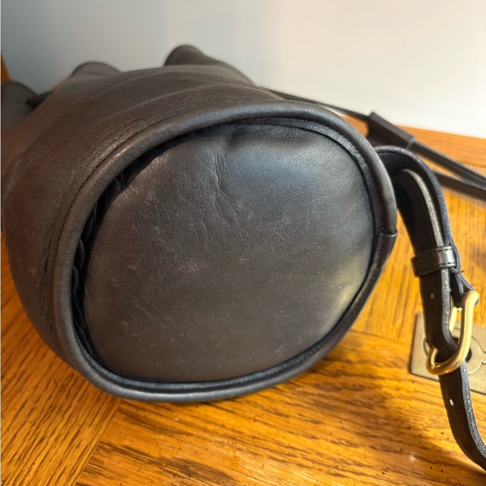 Coach Vintage Bixby Sling Bag - Picture 6 of 9